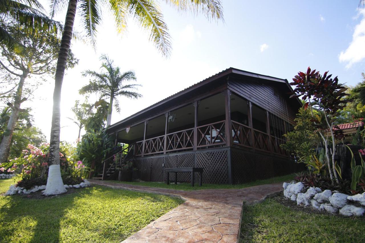 Coras Place Bacalar Lagoon Front Bagian luar foto
