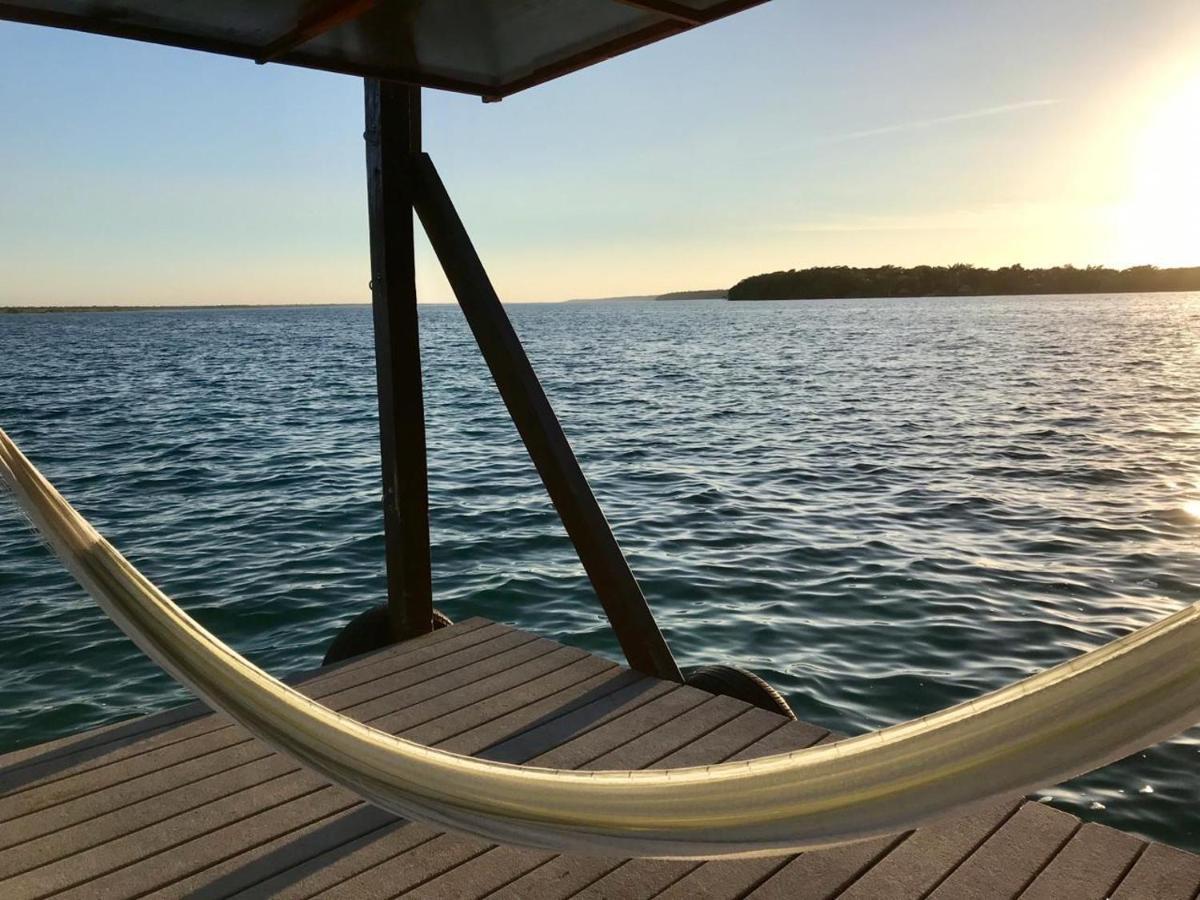 Coras Place Bacalar Lagoon Front Bagian luar foto