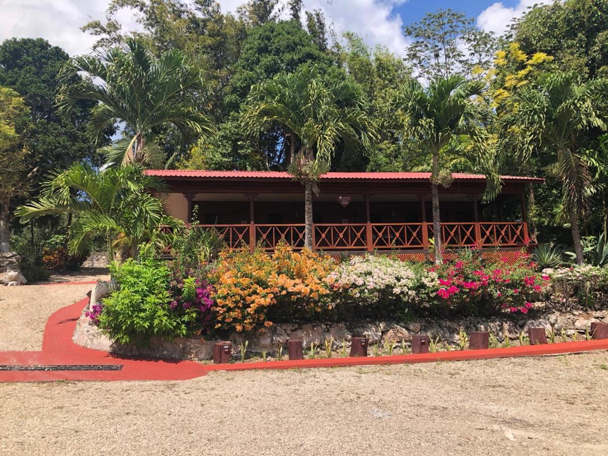 Coras Place Bacalar Lagoon Front Bagian luar foto