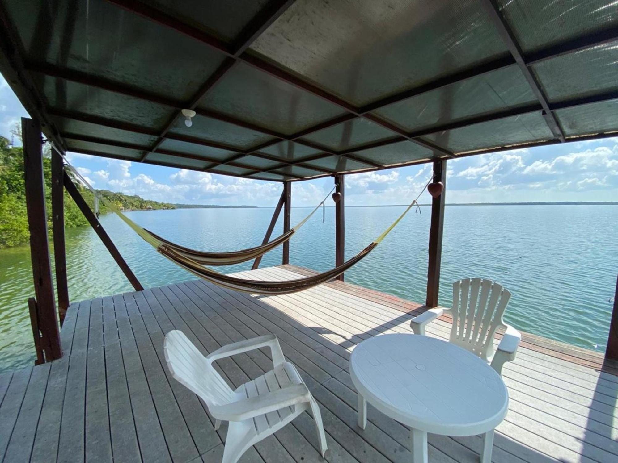 Coras Place Bacalar Lagoon Front Bagian luar foto