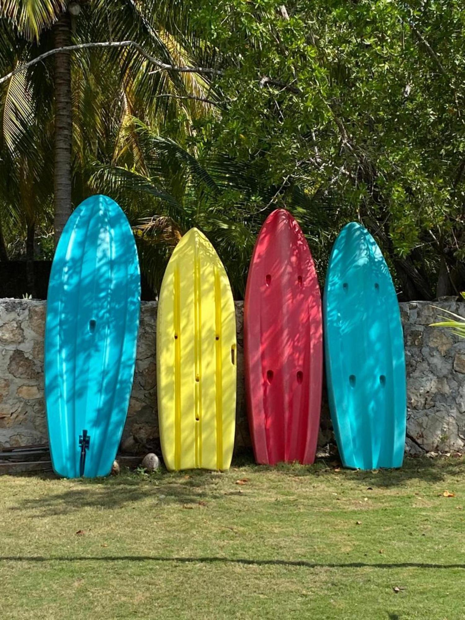 Coras Place Bacalar Lagoon Front Bagian luar foto