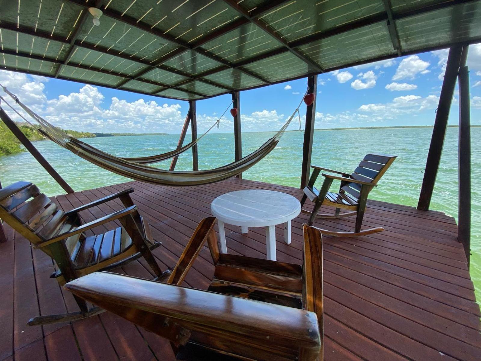 Coras Place Bacalar Lagoon Front Bagian luar foto