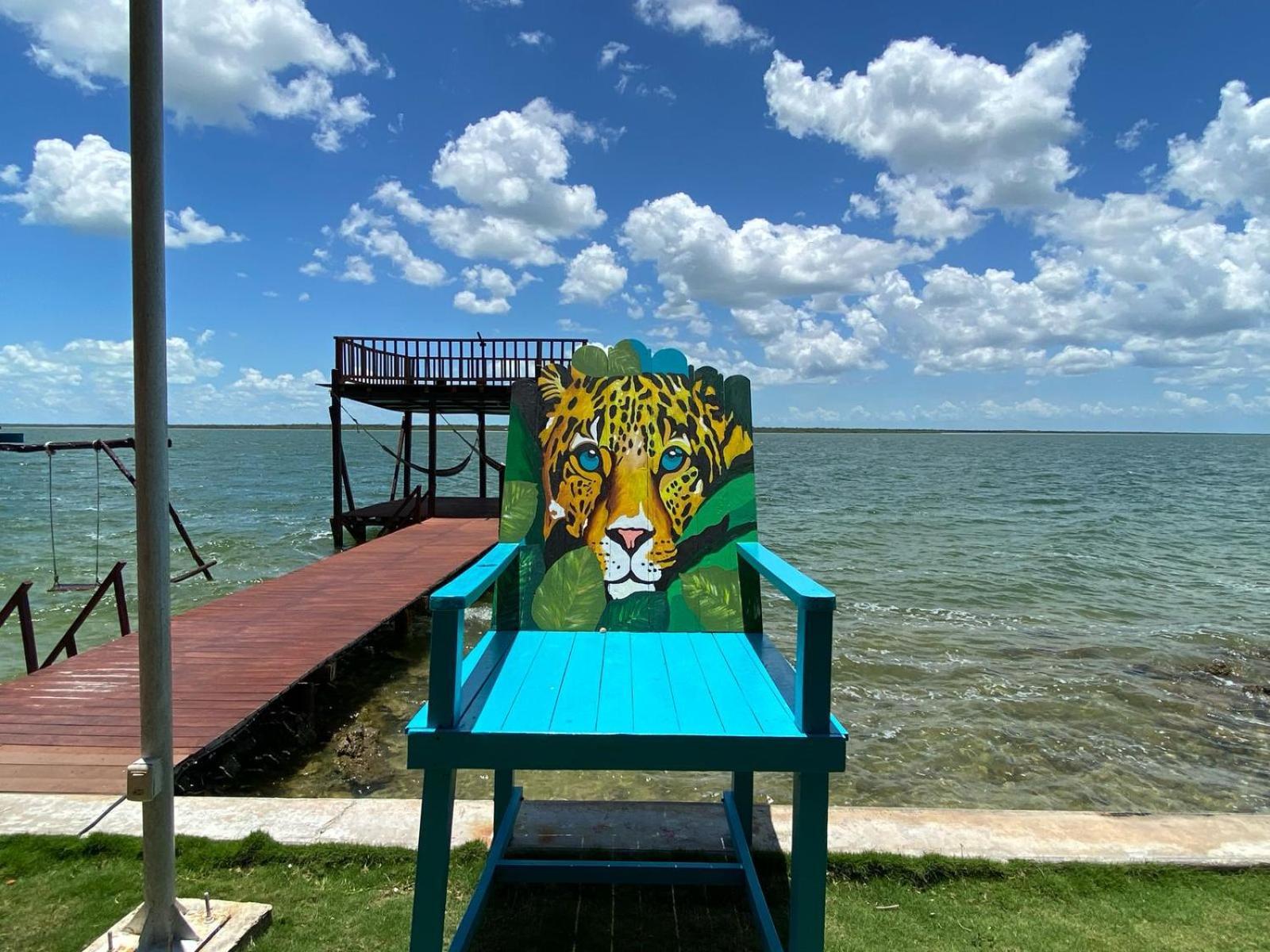 Coras Place Bacalar Lagoon Front Bagian luar foto